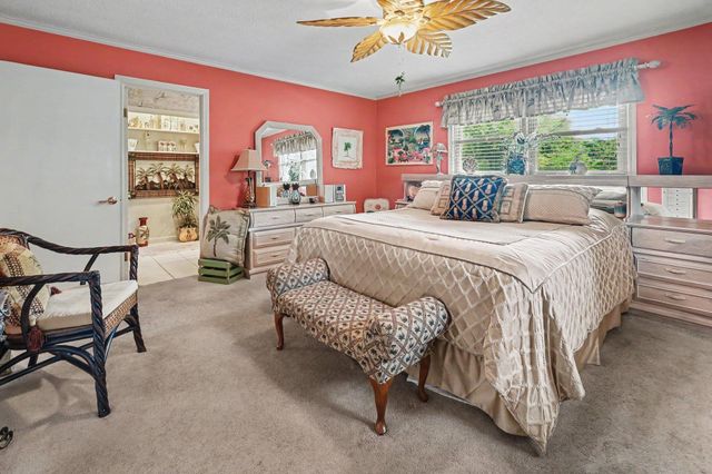 1095 Alexander Road, Taylors, SC 29687