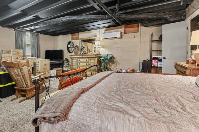 1095 Alexander Road, Taylors, SC 29687