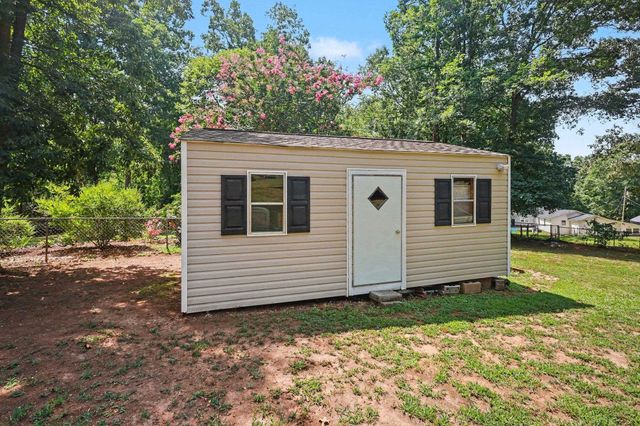 1095 Alexander Road, Taylors, SC 29687