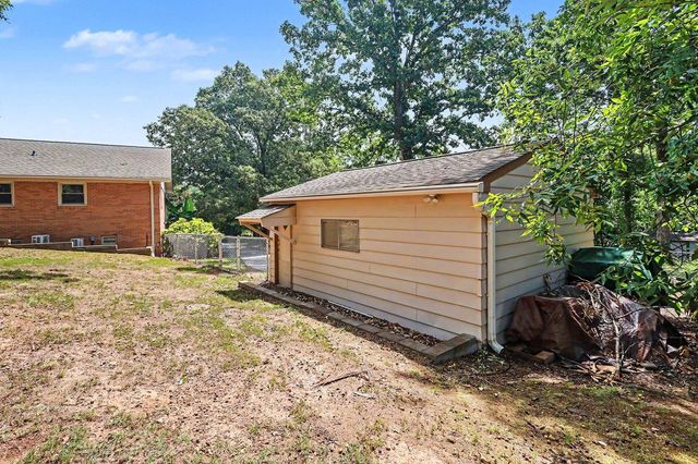 1095 Alexander Road, Taylors, SC 29687