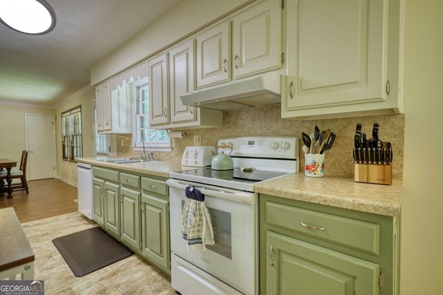 66 Dogwood Lane, Covington, GA 30014