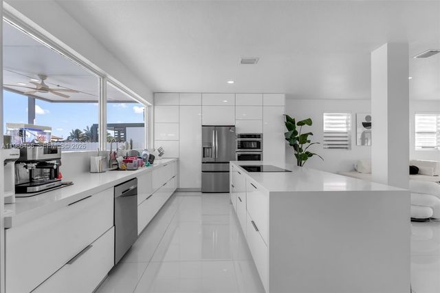 13037 SW 284th St, Homestead, FL 33033