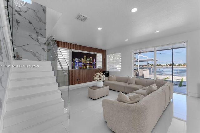 13037 SW 284th St, Homestead, FL 33033