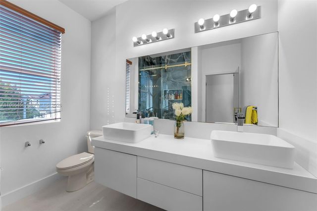 13037 SW 284th St, Homestead, FL 33033