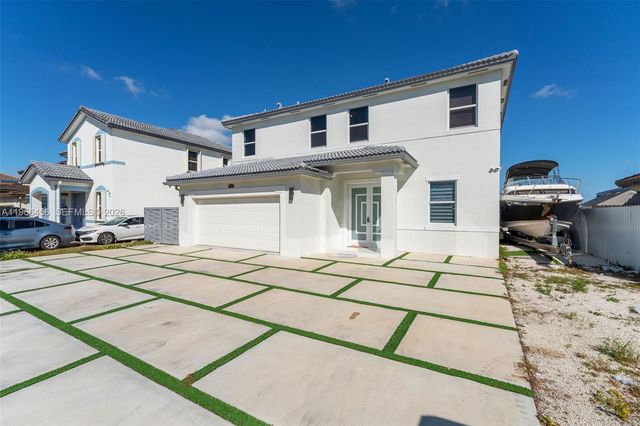 13037 SW 284th St, Homestead, FL 33033