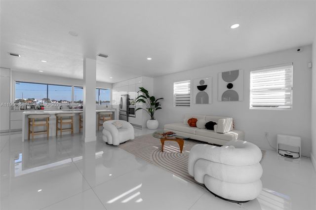 13037 SW 284th St, Homestead, FL 33033