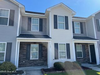 147 Glen Cannon Drive, Jacksonville, NC 28546