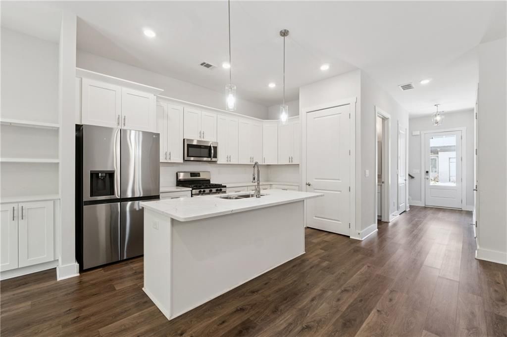 Image 20 of property listing at 8210 Sonata Lane, Cumming, GA 30041