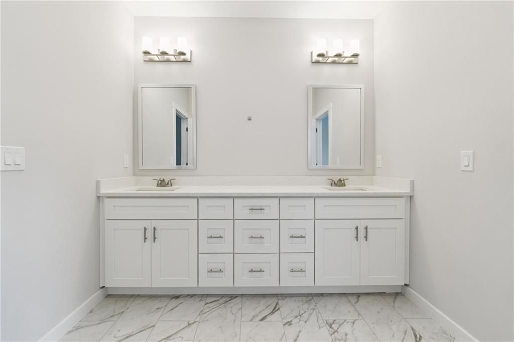 Image 34 of property listing at 8210 Sonata Lane, Cumming, GA 30041