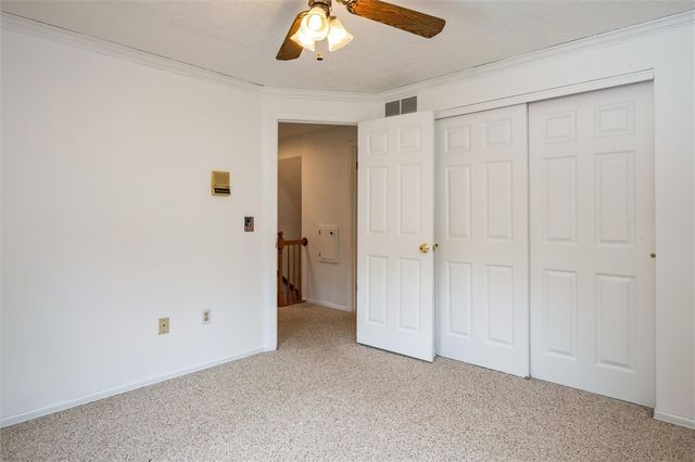 98 Kirkstone Pass, Greece, NY 14626