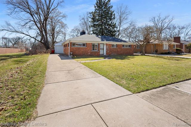 18155 Westhaven Avenue, Southfield, MI 48075