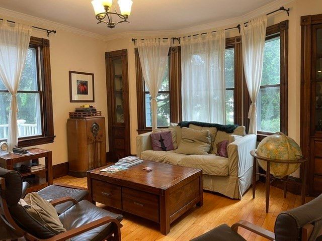 308 Cabot St 308, Newton, MA 02460