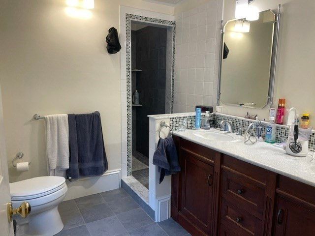 308 Cabot St 308, Newton, MA 02460
