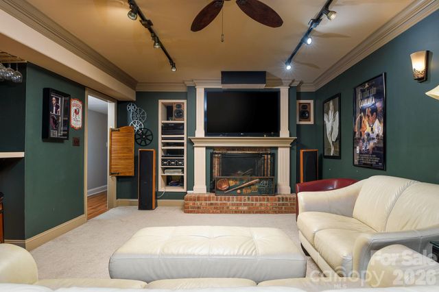 2141 Walker Road, Winston Salem, NC 27106