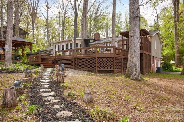 2141 Walker Road, Winston Salem, NC 27106