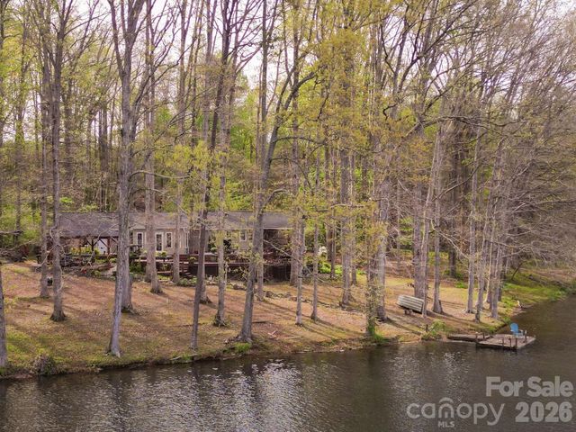 2141 Walker Road, Winston Salem, NC 27106