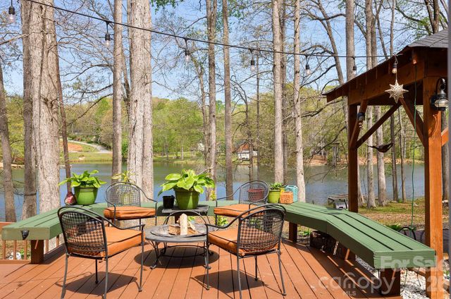 2141 Walker Road, Winston Salem, NC 27106