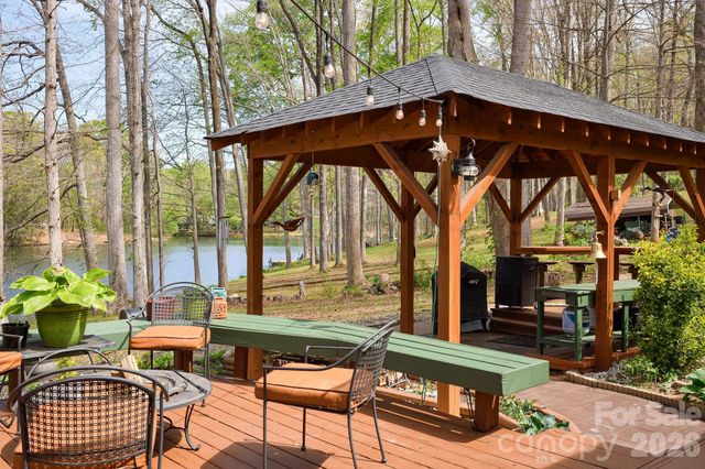 2141 Walker Road, Winston Salem, NC 27106