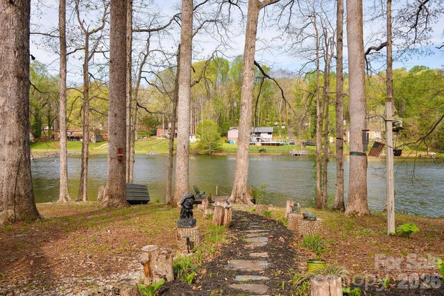 2141 Walker Road, Winston Salem, NC 27106