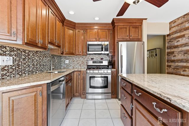 58 Richards Drive, Sayreville, NJ 08859