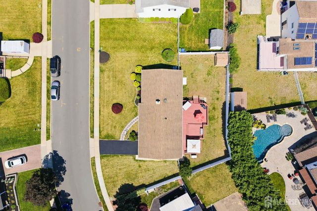 58 Richards Drive, Sayreville, NJ 08859