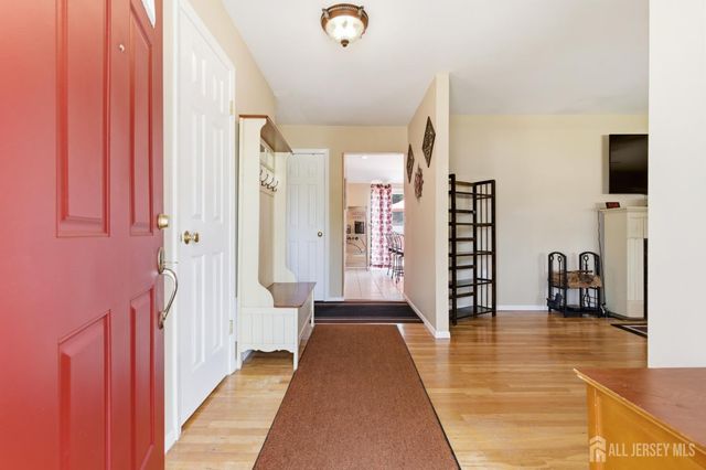 58 Richards Drive, Sayreville, NJ 08859