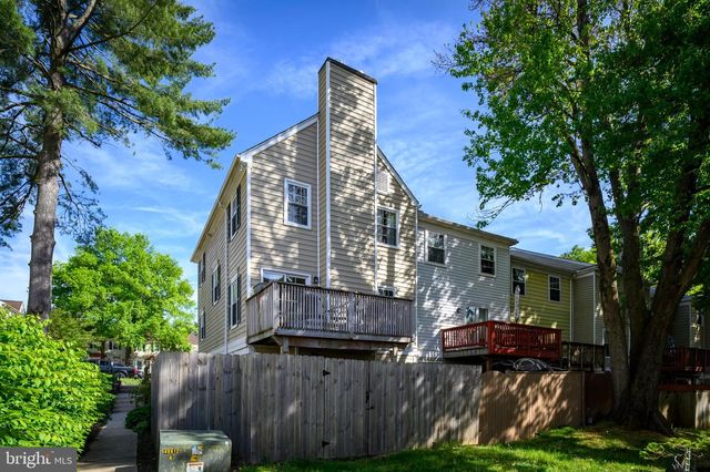 1476 LOWELL, Crofton, MD 21114
