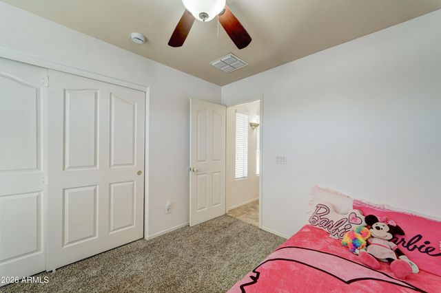 35510 N BELGIAN BLUE Court, San Tan Valley, AZ 85143