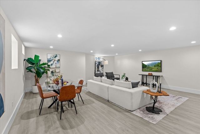 35 Summer Street 35, Arlington, MA 02474