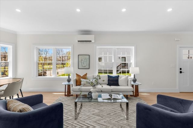 35 Summer Street 35, Arlington, MA 02474