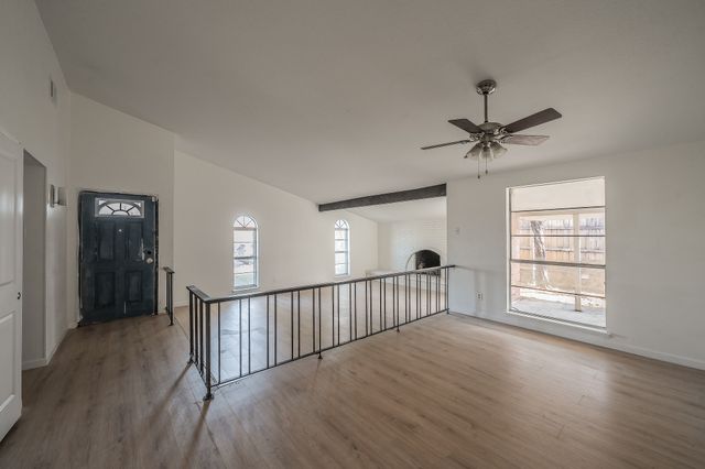 3405 Brook Lane, Grand Prairie, TX 75052