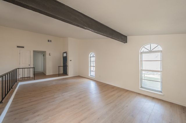 3405 Brook Lane, Grand Prairie, TX 75052