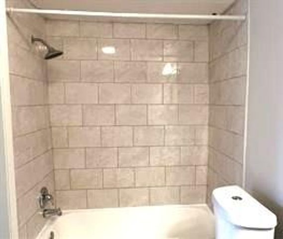 2824 Briarhurst Drive 9, Houston, TX 77057