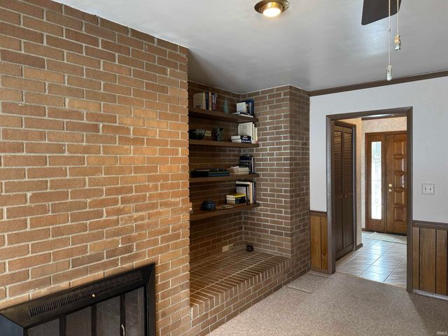 1306 N Balsam Drive, Muncie, IN 47304