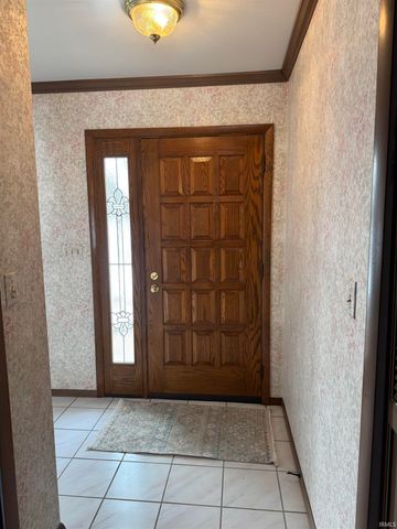 1306 N Balsam Drive, Muncie, IN 47304