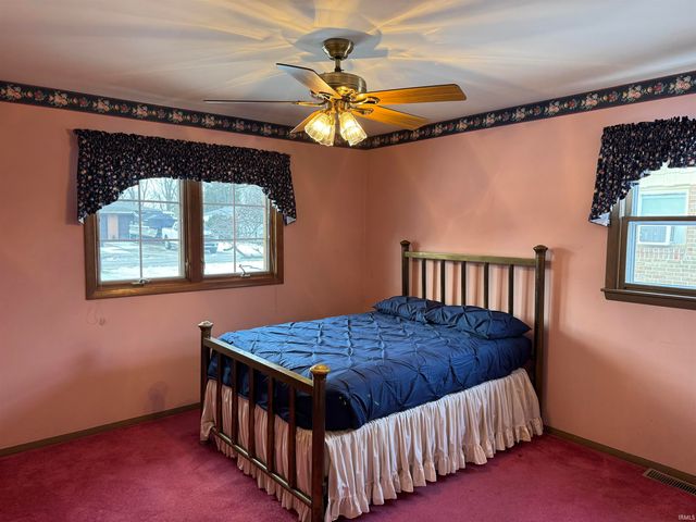 1306 N Balsam Drive, Muncie, IN 47304