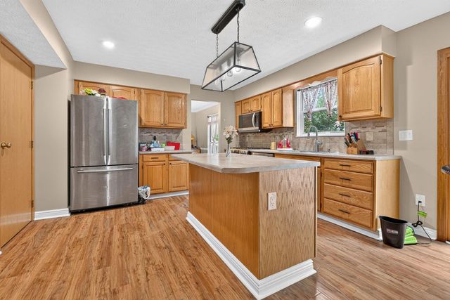 4217 Eagle Head Drive, Columbus, OH 43230