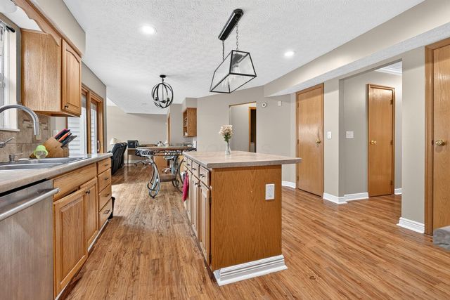 4217 Eagle Head Drive, Columbus, OH 43230