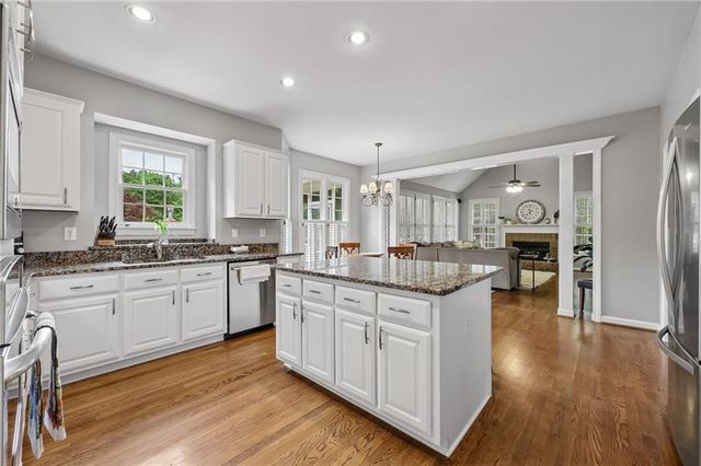 610 Fawn Run, Alpharetta, GA 30005