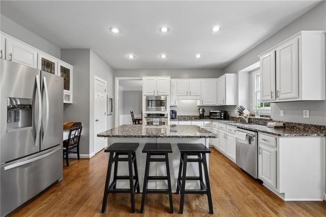 610 Fawn Run, Alpharetta, GA 30005