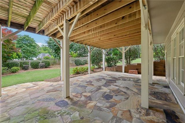 610 Fawn Run, Alpharetta, GA 30005