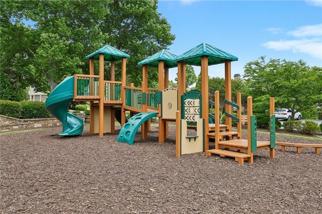 610 Fawn Run, Alpharetta, GA 30005