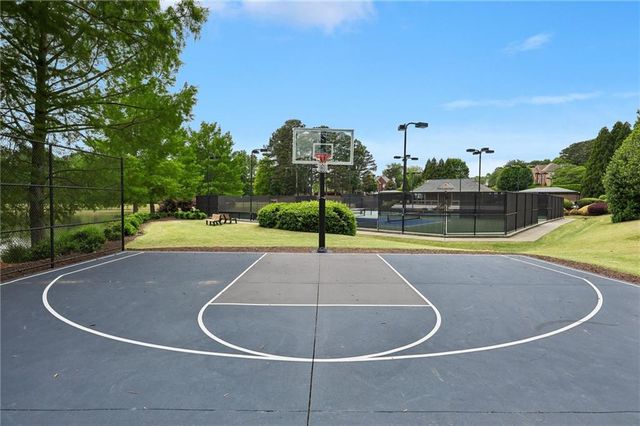 610 Fawn Run, Alpharetta, GA 30005