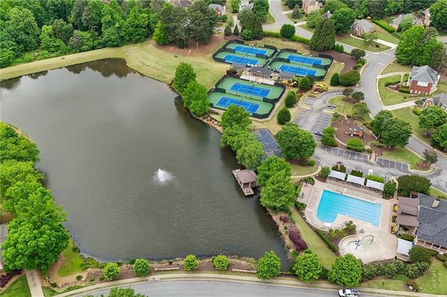 610 Fawn Run, Alpharetta, GA 30005