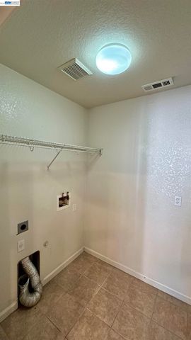3811 Claire St, Stockton, CA 95212