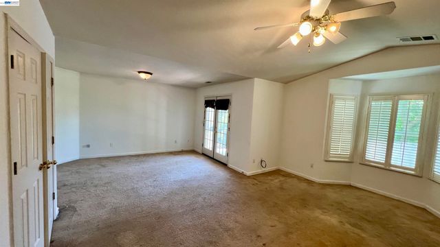 3811 Claire St, Stockton, CA 95212