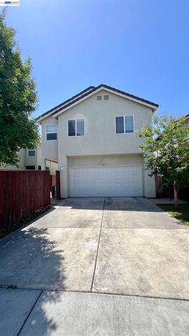 3811 Claire St, Stockton, CA 95212