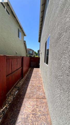 3811 Claire St, Stockton, CA 95212