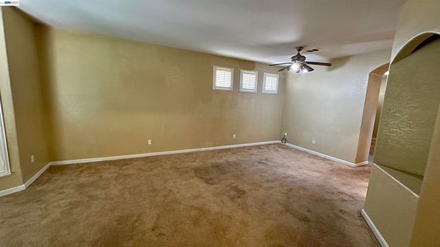 3811 Claire St, Stockton, CA 95212
