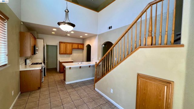 3811 Claire St, Stockton, CA 95212